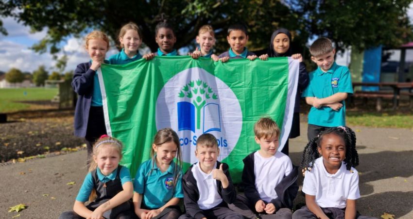 Castle Academy flies the flag for the environment with eco-school award